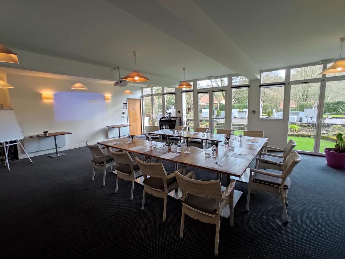 Logis Hotel & Restaurant - Le Manoir De Sauvegrain Saint-Lambert  Esterno foto
