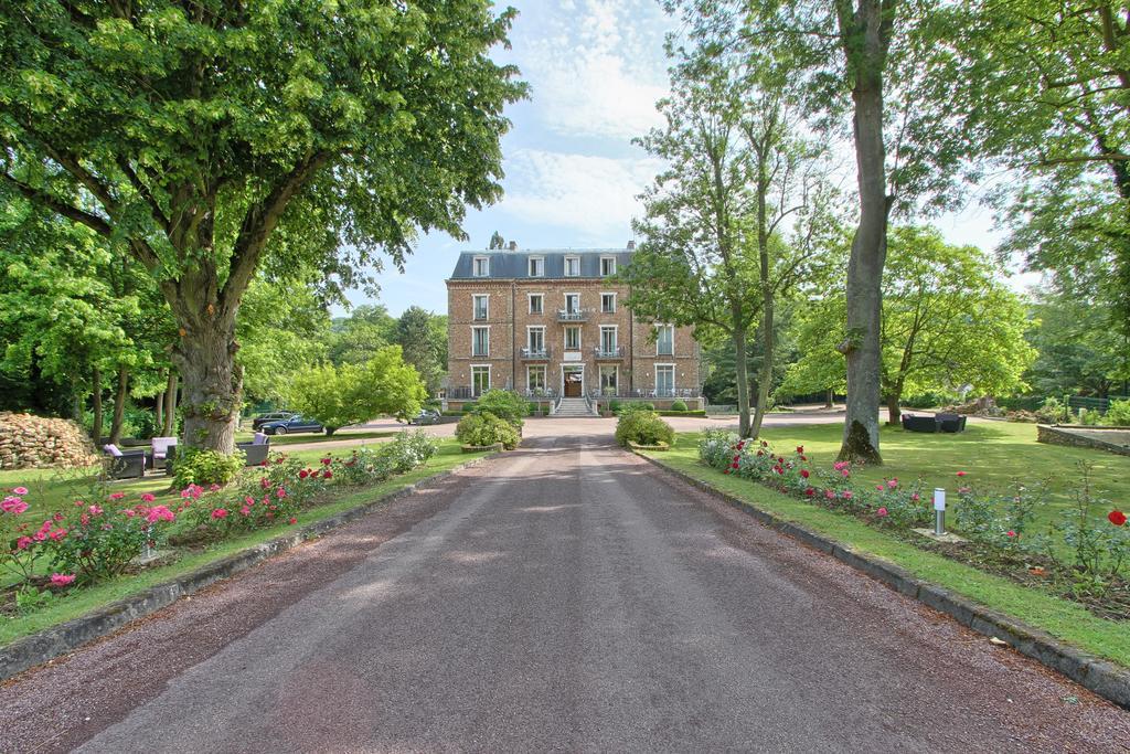 Logis Hotel & Restaurant - Le Manoir De Sauvegrain Saint-Lambert  Esterno foto