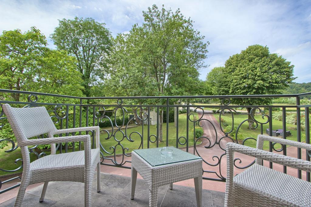 Logis Hotel & Restaurant - Le Manoir De Sauvegrain Saint-Lambert  Esterno foto