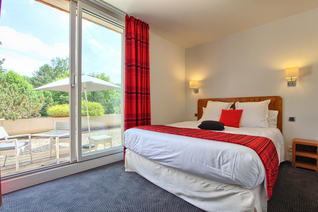 Logis Hotel & Restaurant - Le Manoir De Sauvegrain Saint-Lambert  Esterno foto