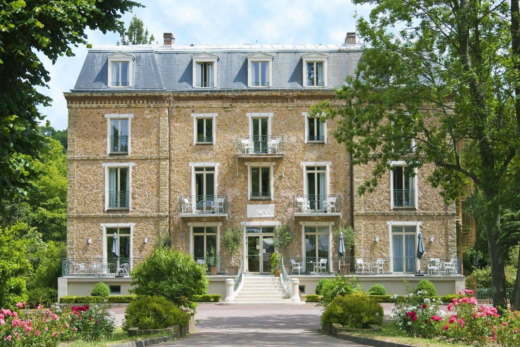 Logis Hotel & Restaurant - Le Manoir De Sauvegrain Saint-Lambert  Esterno foto